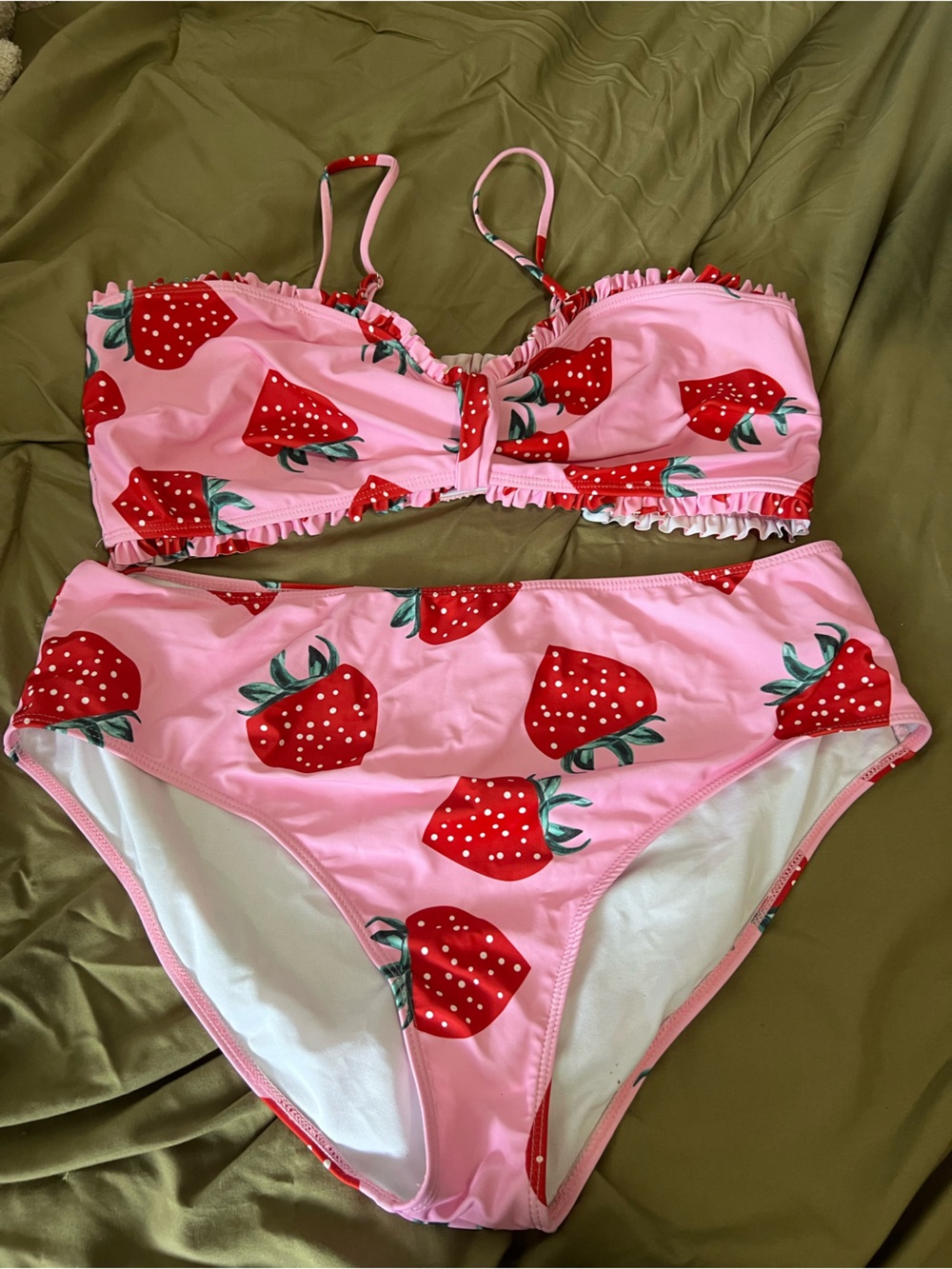 SHEIN Plus Size 3xl Pink Strawberry Print Bikini Set